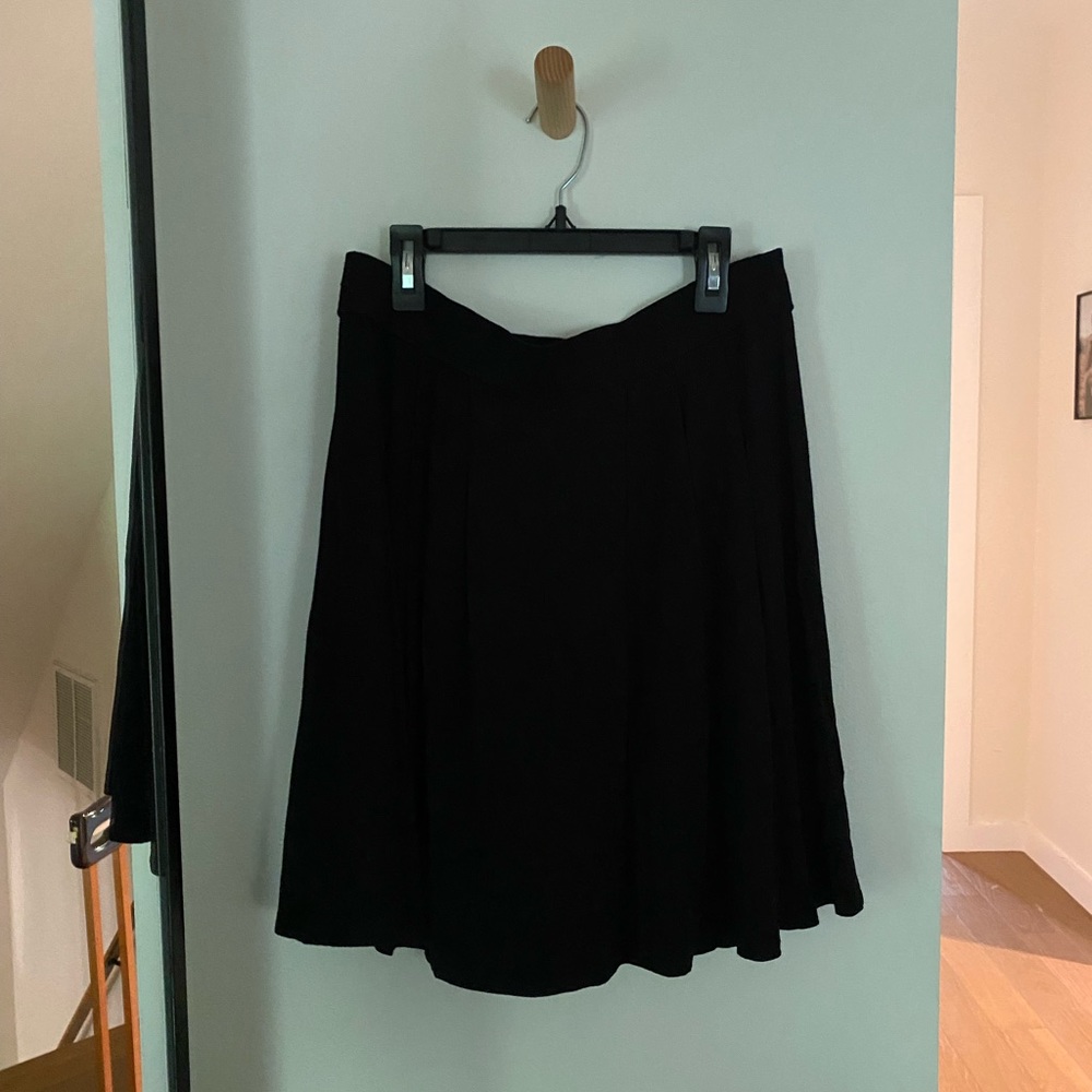 Eileen Fisher black skirt